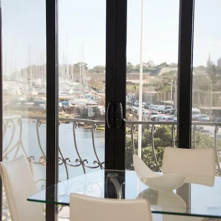 Nicely With Sea View Διαμέρισμα *