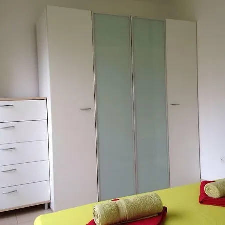 Nicely With Sea View *
